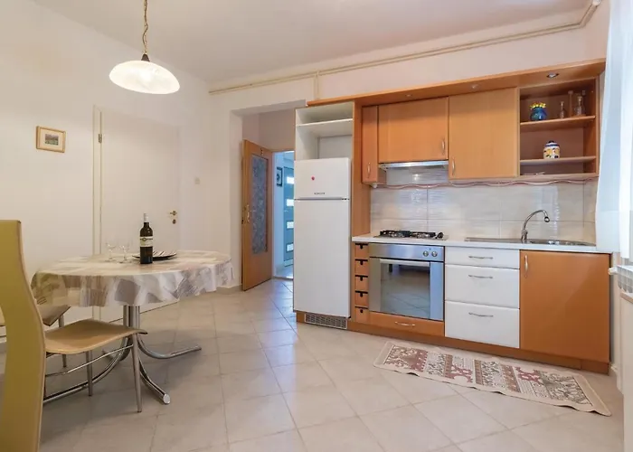 Apartament 8