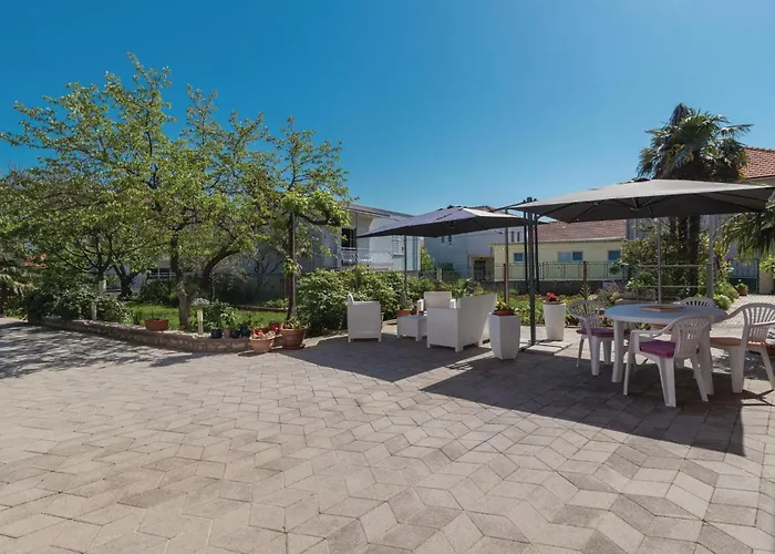 Apartament 8
