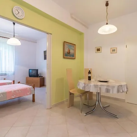 Apartment In With Kitchen